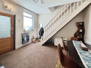 Dining room- click for photo gallery